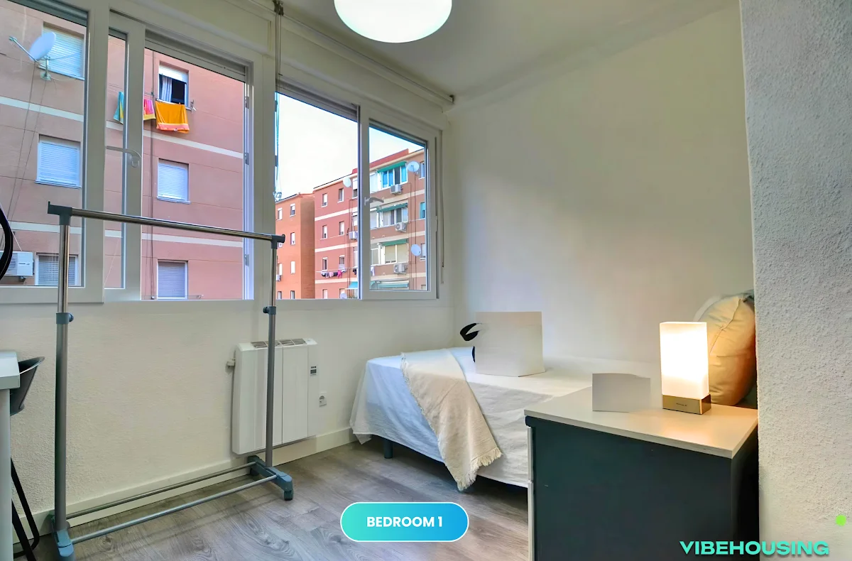 22VH1 · Room 1 · photo 1