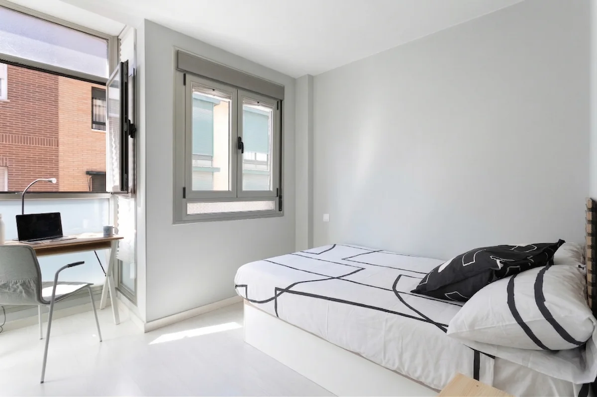 37VH3 · Room 3 · photo 1