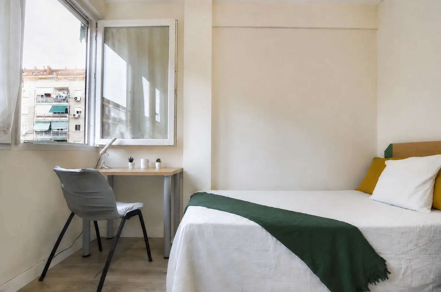 20VH1 · Room 1 · photo 1
