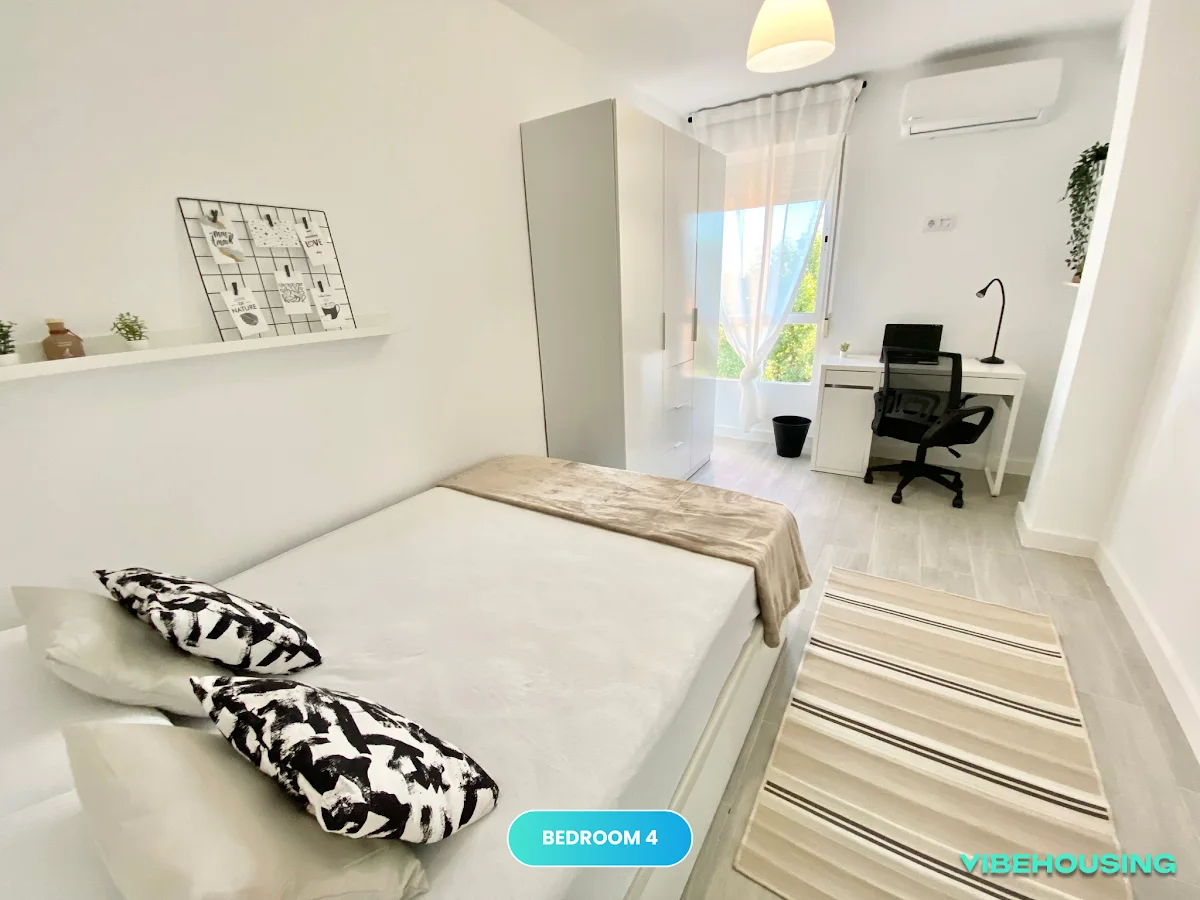 14VH4 · Room 4 · photo 1