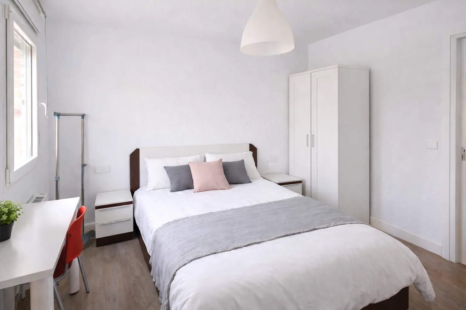 25VH3 · Room 3 · photo 1