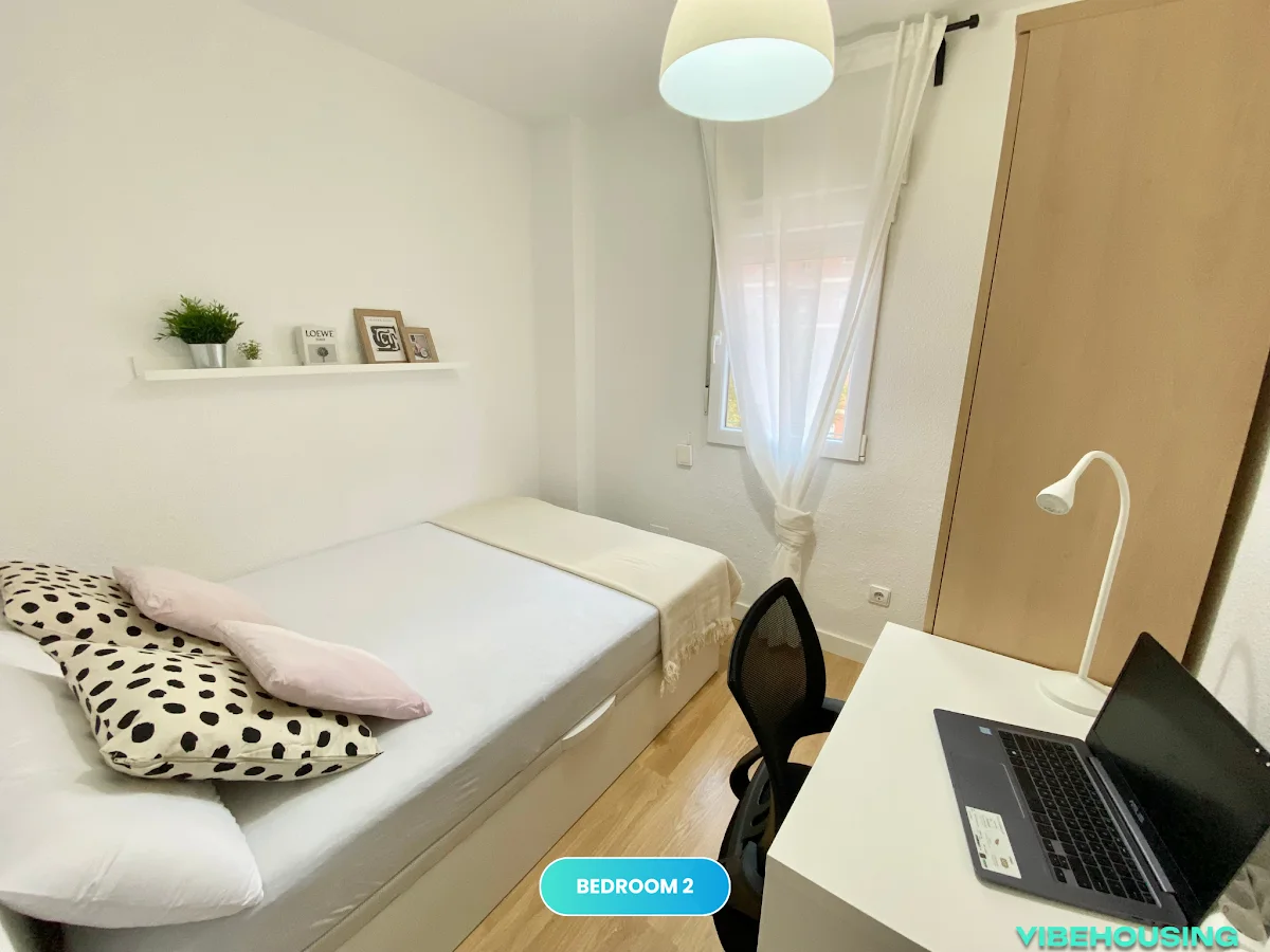 15VH2 · Room 2 · photo 1