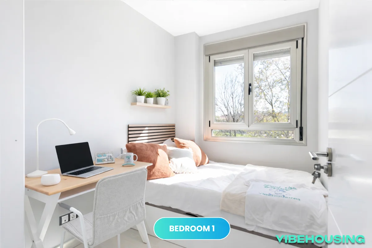 36VH1 · Room 1 · photo 1