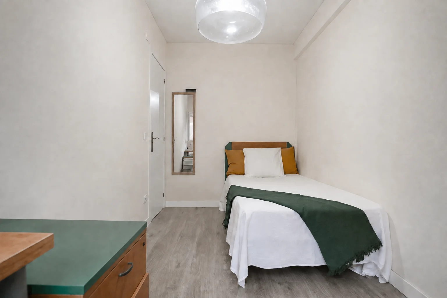 20VH3 · Room 3 · photo 1